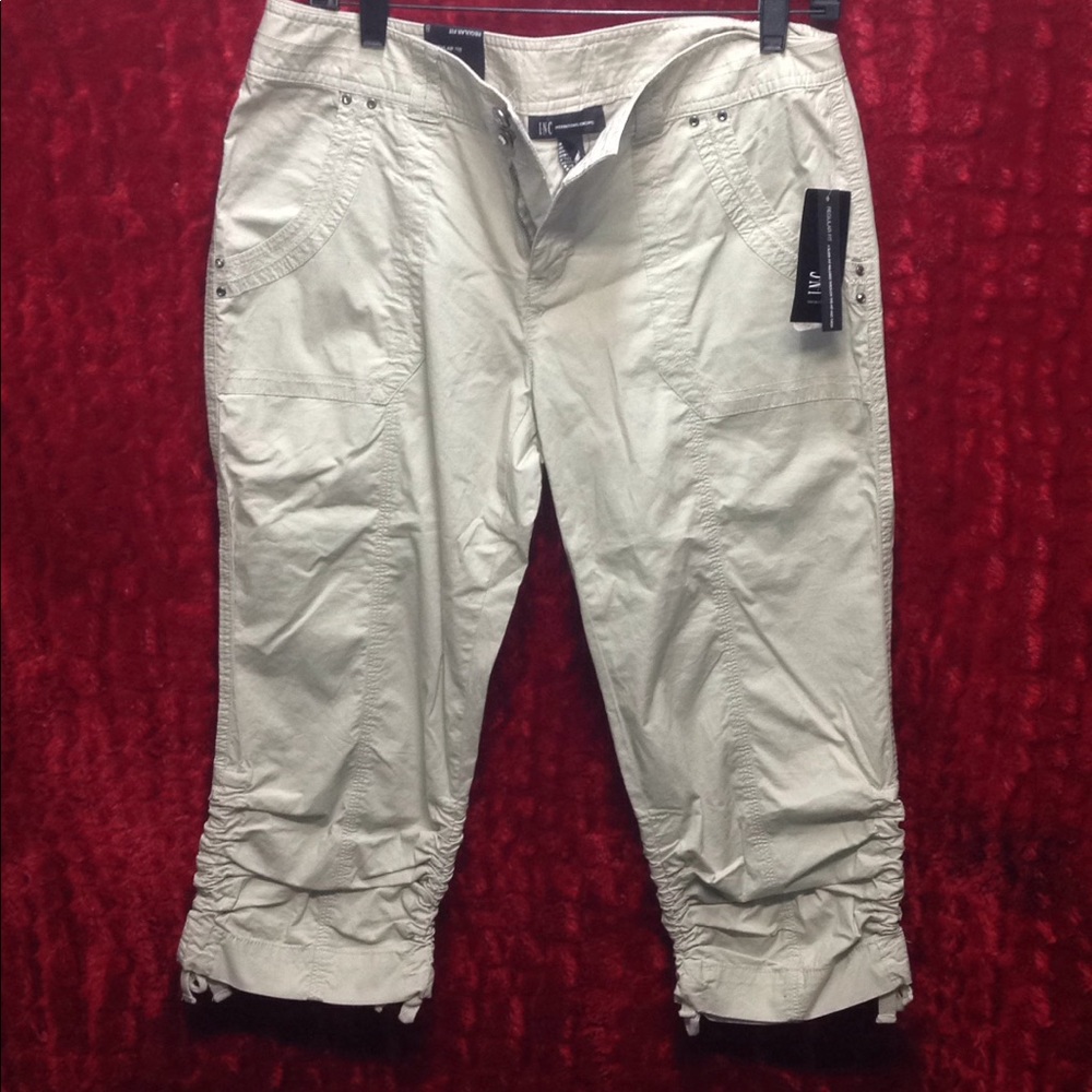 INC regular fit capris
